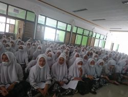 Di Pontren Baitul Arqom, GENPPARI Beri Motivasi Santri Berprestasi