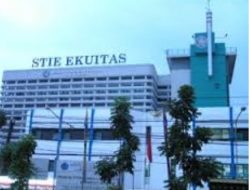 Dosen STIE Ekuitas Dipecat Langsung Gugat Yayasan Rp 50 Miliar, Paska Ikut Seleksi OJK