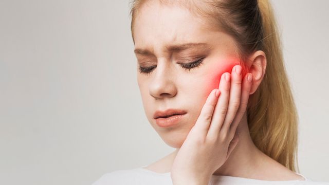 Meredakan Sakit Gigi dengan 9 Cara Pengobatan Rumahan
