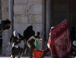 Bentrokan Terjadi di Komplek Masjid Al Aqsa, Setidaknya 152 Orang Terluka