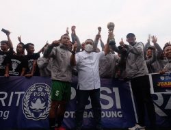 Seventhree dan Keraton FC Pemenang Liga Ngabuburit