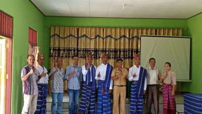 Tiga Kepala Kewilayahan di Desa Maneikun Dikukuhkan