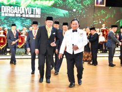 Sejumlah Tokoh Terima Penghargaan Dharma Pertahanan Utama dari Kemenhan