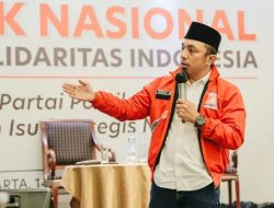 Furqan AMC : Jokowi Komitmen Mengangkat Kesejahteraan Guru, Terutama Guru Honorer