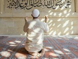 Memperbanyak Ibadah kepada Allah
