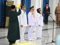 Bey Machmudin Berpesan Pada Tiga Penjabat Daerah Yang Dilantik Harus Jalankan Amanah Sebaik-baiknya