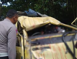 Truk Angkut Penziarah Terguling Makan Korban Meninggal Dunia 5 Orang