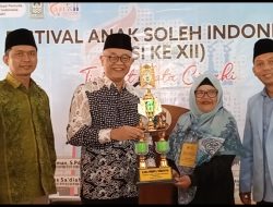 Ketua DPRD Kota Cimahi Membuka Gelar Lomba Anak Sholeh