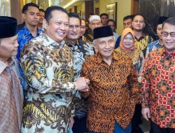 Bertemu Ketua MPR RI ke-13 Amien Rais. Ketua MPR RI Bamsoet: Seharusnya ‘Democracy is King’, bukan ‘Cash is King’