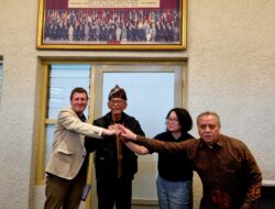 Abah Landoeng, Teuku Rezasyah bareng Frédéric Martel bahas jejak suksesnya KAA tahun 1955