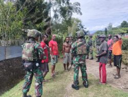 Bagimu Negri Jiwa Raga Kami : Satgas Yonif 641/Bru Laksanakan Patkam Jaga Stabilitas Dan Situasi Kondusif Di Distrik Elelim, Papua