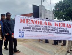 Tetap Menolak, Warga Cipamokolan meminta Informasi sebenarnya terkait Pembangunan Gereja Santo Antonius