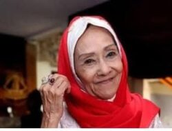 Laila Sari : meskipun merasa Lelah, tetap berharap kehadirannya mampu membantu Keluarga