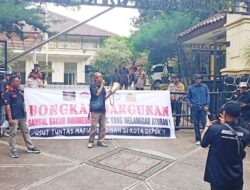 GEDOR Gelar Aksi di DPRD Kota Depok, Tuntut Penegakan Perda terhadap Bangunan Ilegal