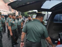 Pangdam III/Slw Serahkan Mobil Jenazah untuk Kodim
