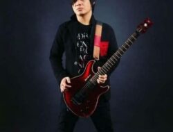 Taraz Bistara gitaris berbakat asal Indonesia menorehkan kemampuan dari panggung ke panggung