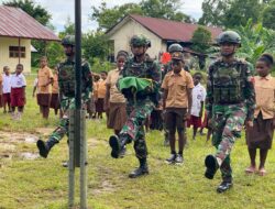 Memupuk Jiwa Disiplin, Satgas Yonif 641/Bru Ajarkan PBB Kepada Para Murid SDN 1 Elelim