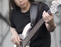 John Myung: Virtuoso Bassist dari Dream Theater