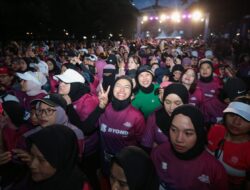 Peserta “Run for Humanity 2025” Padati Balai Kota Bandung