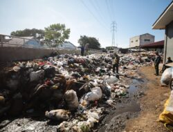 Tumpukan Sampah di Pasar Gedebage Diangkut, Pemkot Bandung dan Pemprov Jabar Bakal Ambil Langkah Hukum