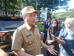 Pemkot Bandung Lepas 46 Jemaah Calon Haji ASN