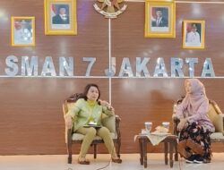 Politisi PSI Hadir Dalam Talkshow di SMAN 7 Jakarta