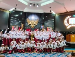 Rombongan Anak SD Kunjungi DPRD DKI, Josephine: Saya Berharap Jadi Program Nasional
