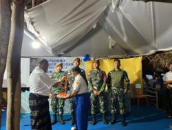 Satgas Pamtas RI-RDTL Terima Penghargaan dari SMA Negeri 1 Amfoang Timur atas Dukungan Pendidikan di Perbatasan