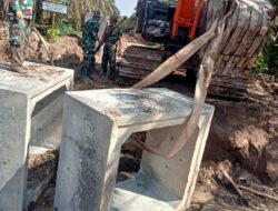 Aksi Nyata TMMD ke-124 Kodim 0320 Dumai : Pemasangan Box Culvert di Bukit Kayu Kapur Terus Berjalan Lancar