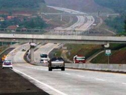 Proyek Jalan Tol Rp14,2 Triliun di Jawa Barat: Infrastruktur untuk Siapa?