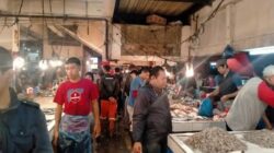 Pasar Ciroyom Bandung di Persimpangan Jalan: Antara Kepentingan Ekonomi, Aspirasi Pedagang, dan Ketidaksinkronan Penguasa
