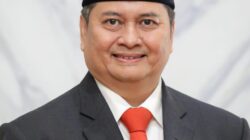 Iskandar Zulkarnain: Arsitek Birokrasi Bandung yang Meniti dari Jalanan hingga Balai Kota