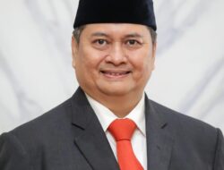 Iskandar Zulkarnain: Arsitek Birokrasi Bandung yang Meniti dari Jalanan hingga Balai Kota