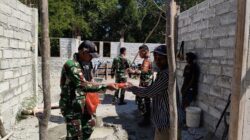 Satgas Pamtas RI-RDTL Pos Aplal Laksanakan Karya Bakti Bangun Rumah Ibadah