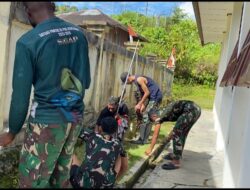 Satgas Pamtas RI-PNG Yonif 763/SBA Pos Kokas Gelar Aksi Peduli Lingkungan, Bersihkan Sekolah di Kampung Bori