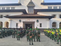 Sebanyak 355 Personel Gabungan Siaga Hadapi Aksi Mahasiswa di Gedung Sate