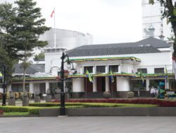 Peran Senyap Akademisi, Tokoh Agama, Partai Politik, dan Pensiunan PNS di Kota Bandung