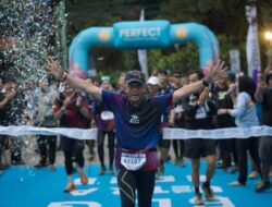 Kapolda Jabar Irjen Pol Rudi Setiawan Tuntaskan Lomba Bandung Ultra 100 Kilometer