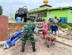 Satgas Yonif 123/Rajawali Gelar Karya Bakti di Masjid Al-Insan Senggo