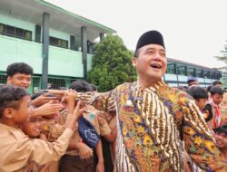 Erwin Ajak Siswa SMPN 2 Bandung Tanamkan Bela Negara Sejak Dini