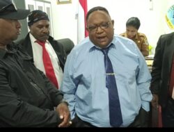 John NR. Gobai: “Perlu Regulasi Pemerintahan Adat yang Tegas dan Berbasis Identitas Asli di Papua Tengah”