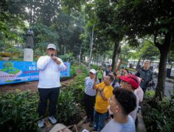 Kolaborasi Nyata Atasi Krisis Sampah Kota Bandung: Warga, Komunitas, dan Media Turun Tangan