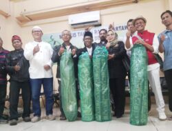 Perkuat Syiar Agama, Hj. Qonita Lutfiyah Salurkan Bantuan Karpet ke MT Balai Wartawan Depok