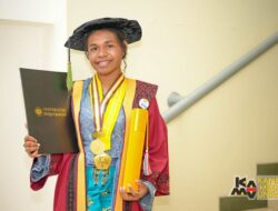 Inspiratif! Putera Daerah Asmat Raih Gelar Dokter Muda Unpad di Usia 19 Tahun