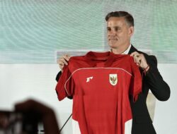 Langkah Awal John Herdman di Timnas Indonesia: Strategi Seleksi Terbuka dan Prinsip Keadilan