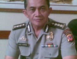 Jejak Teduh Sang ‘Jembatan’ Informasi: Mengenang Kombes Pol (Purn) Dade Achmad