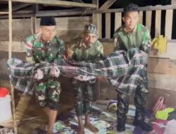 Satgas Yonif 763/SBA Bantu Proses Persiapan Pelaksanaan Acara Kedukaan