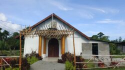 Sinergi TMMD ke-128 Renovasi Gereja GPKAI Jemaat ERROI, Warga Manokwari Utara Panjatkan Syukur