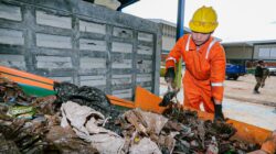 Bom Waktu Sampah Bandung: Retribusi Dipungut, Layanan Digembok, Anggaran Rp360 Miliar ke Mana?