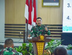 PASMAR 2 Menuju Zero Waste: Prajurit Pasmar 2 mengikuti Pembekalan Pengelolaan Sampah Modern oleh Waaster Kasal.